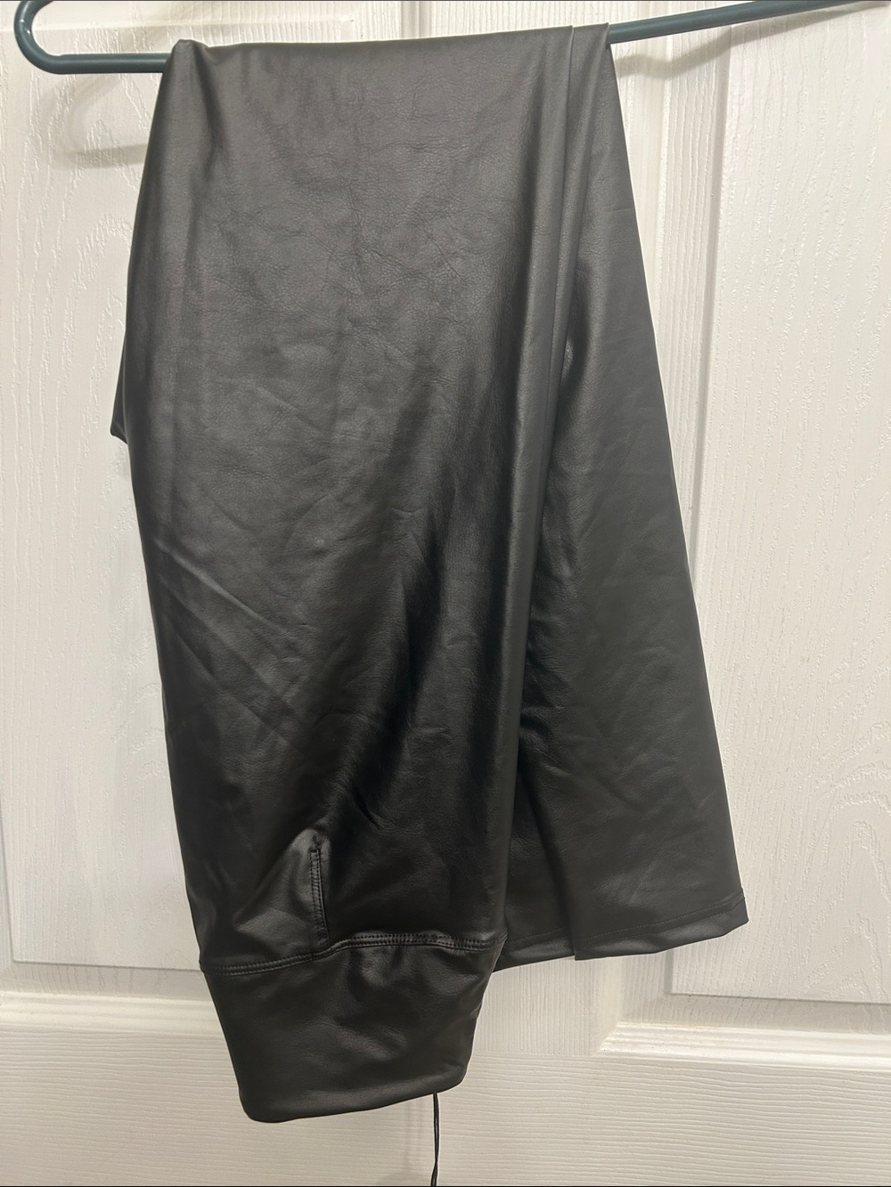aerie Black Faux Leather-Look Leggings